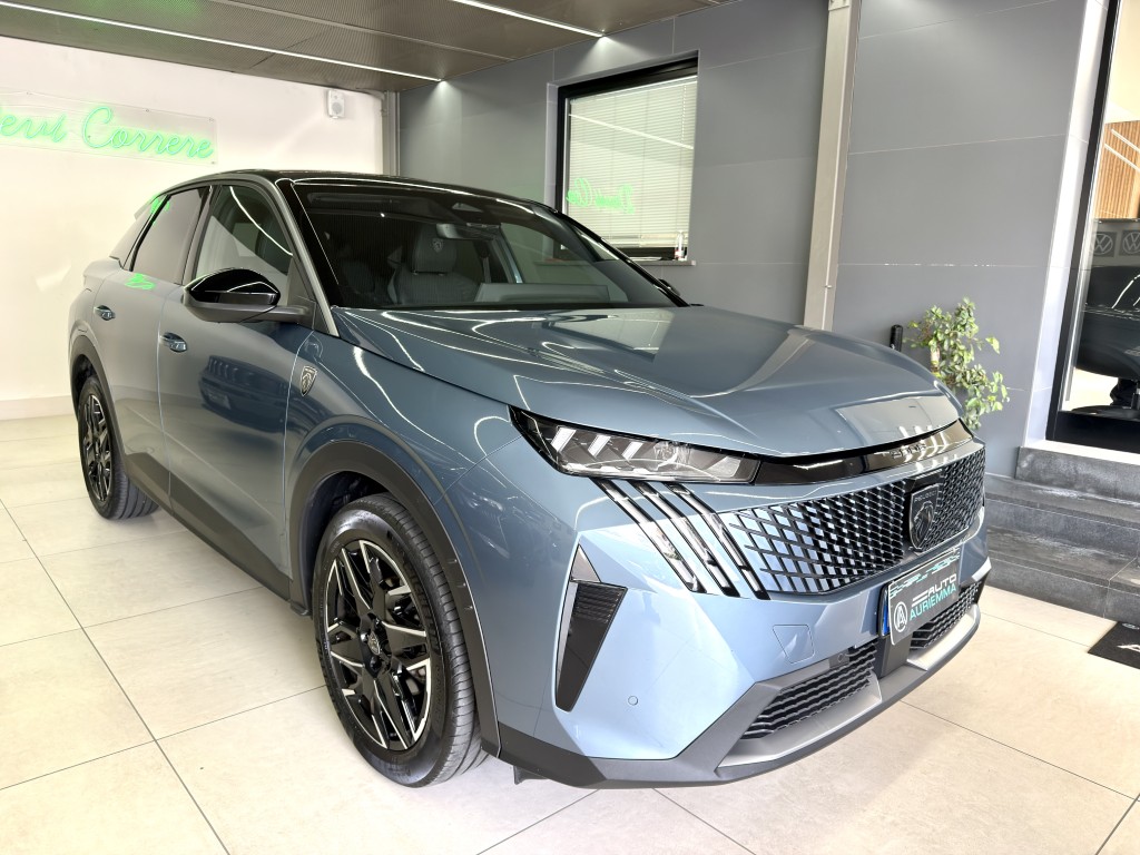 PEUGEOT 3008 1200 HYBRID 145 CV GT EDCS6